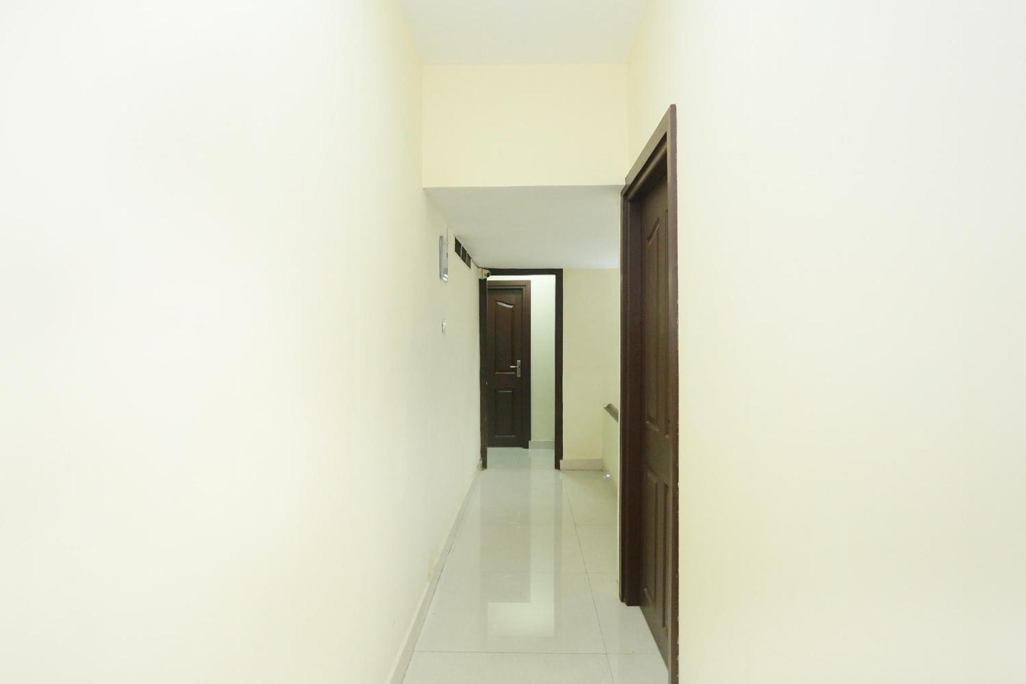 Hotel O Malabar Plaza Kochi Eksteriør billede